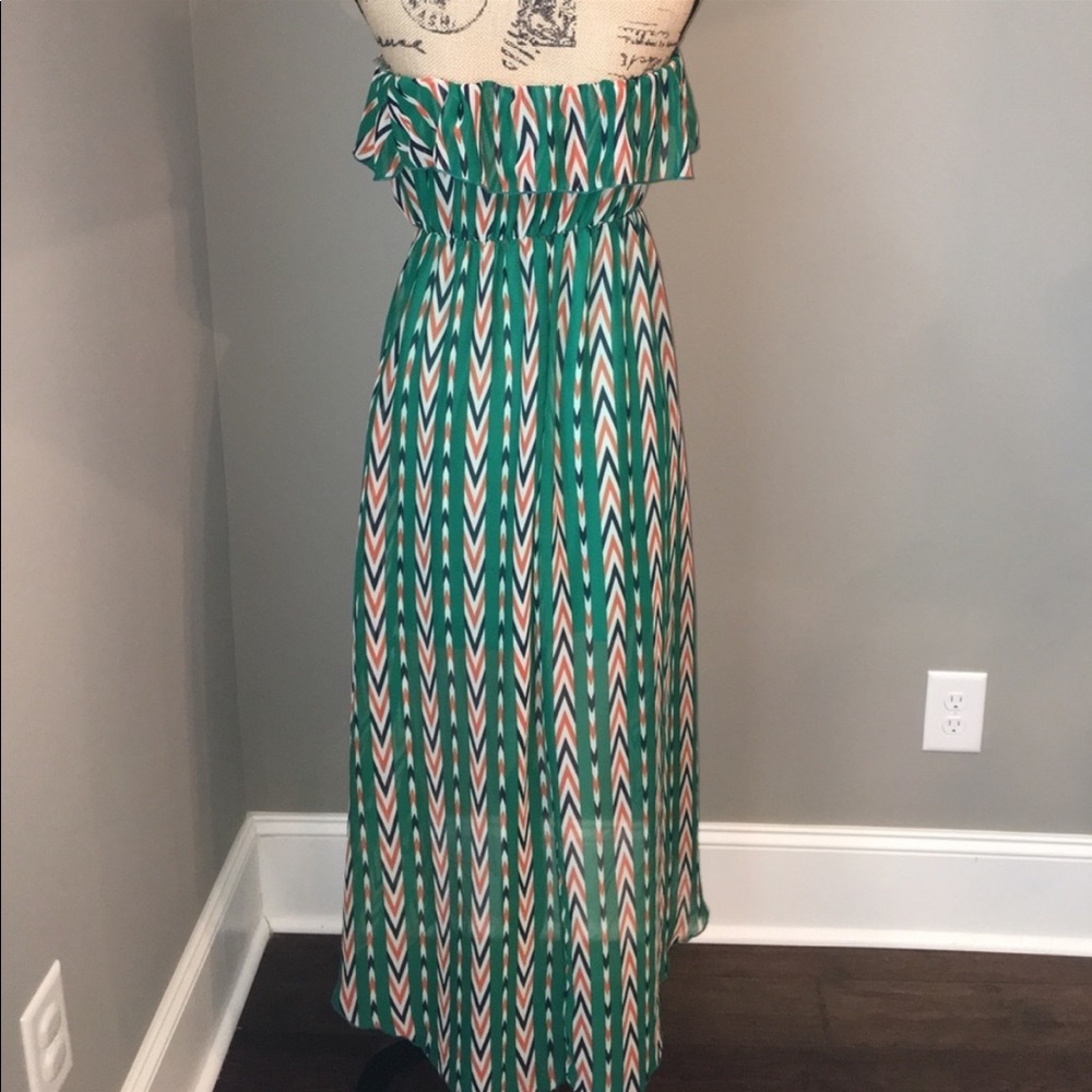 Beautiful flowy Dress xs